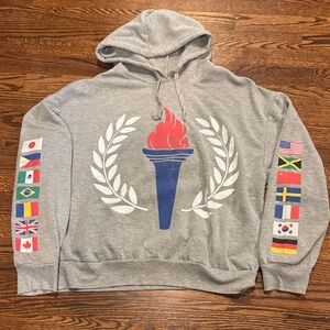 Zoe + Liv Olympics Sweatshirt Size XL